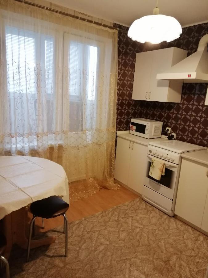 Патриарха Скрипника 7,ЖД вокзал, Ультрамарин Apartment Киев Екстериор снимка